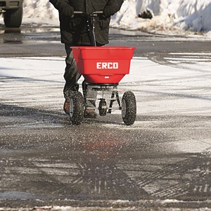 erco_sp-150_winter_parkplatz.jpg